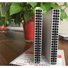 新型合金建筑塑料模板工廠直售，規(guī)格齊全可回收重復(fù)使用50次